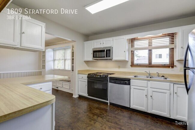 Foto del edificio - 1809 Stratford Dr