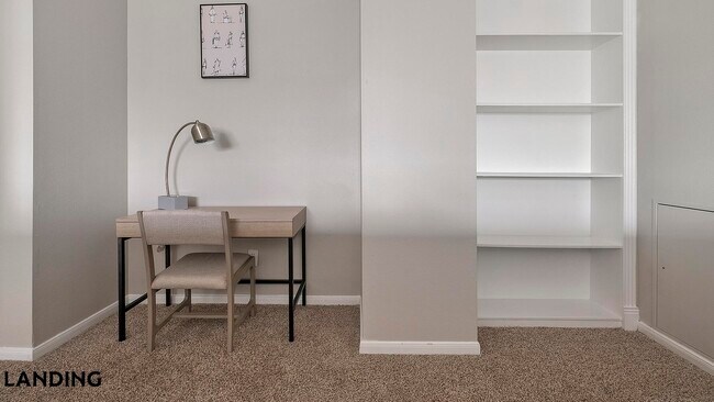 Foto del edificio - 2500 Woodland Park Dr