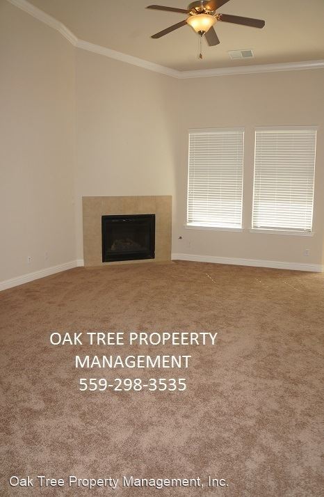 Foto del edificio - 3 br, 2 bath House - 1875 E. Warwick Avenue