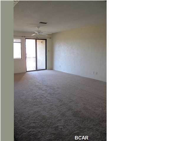 Building Photo - 6901 N Lagoon Dr