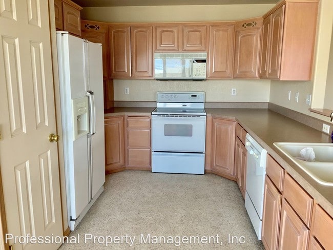 Building Photo - 3 br, 2 bath House - 5106 Clearview Way