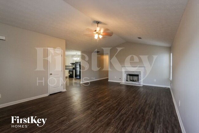 Foto del edificio - 792 Pine Shoals Ct