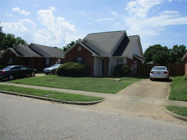 Foto del edificio - 233 Hambleton Rd