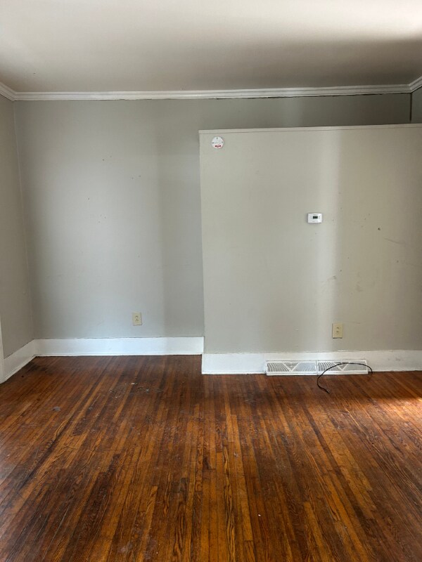 Foto del edificio - 315 W Broadway