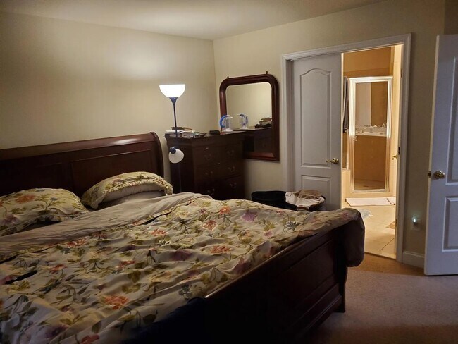 Master Bed - 11808 Oxbridge Dr