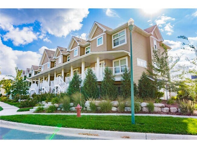 Foto del edificio - 2976 Clover Ridge Dr