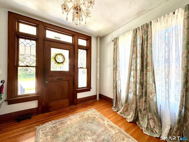 Foto del edificio - 29 Averill Pl