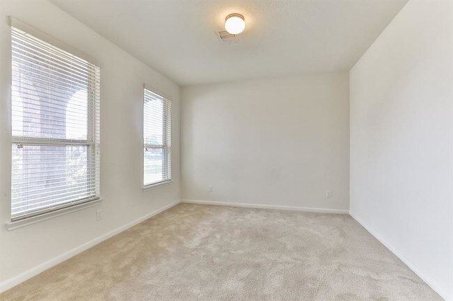 Building Photo - 1607 MORNINGTON STATION DRIVE