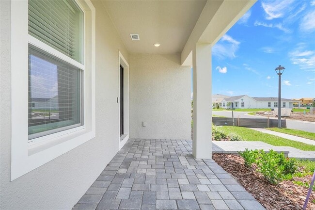 Building Photo - 7357 Ivy Tendril Ave