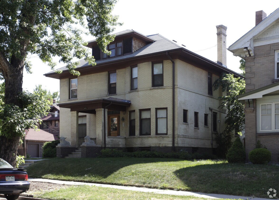 Building Photo - 1401 Detroit St