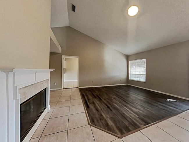 Building Photo - 1431 Shell Flower Dr