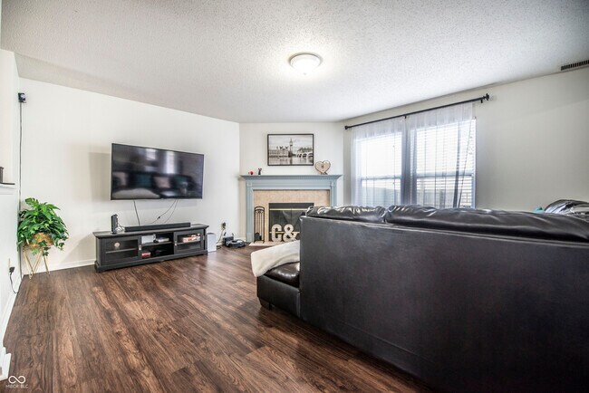 Building Photo - 9462 W Stargazer Dr
