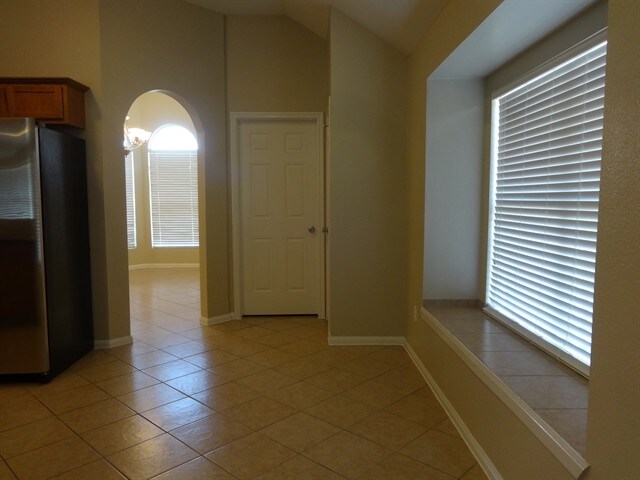 Foto del edificio - 18439 Sunrise Oaks Ct