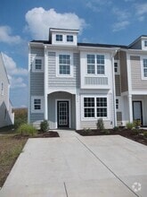 Building Photo - 340 Halton Crossing Dr SW