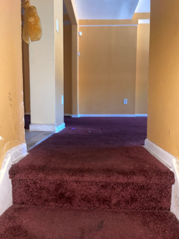 Foto del edificio - 1047 Underhill Ave