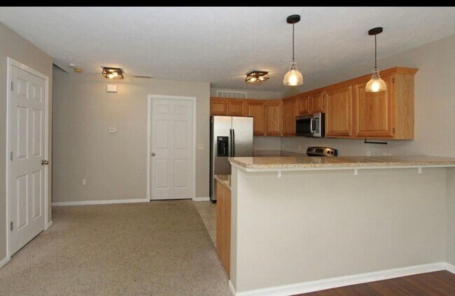 Foto del edificio - 6028 Glenbrook Ln