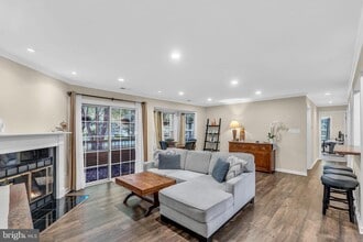 Building Photo - 103 Claridge Ct