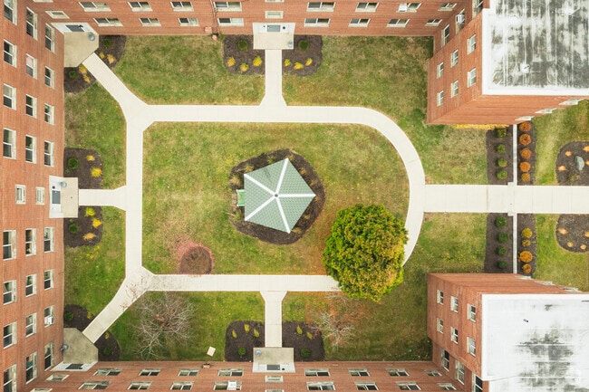 Foto del edificio - The Huntington