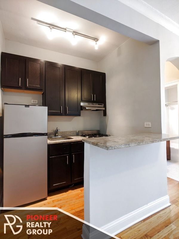 Foto del edificio - 4614 N Paulina St