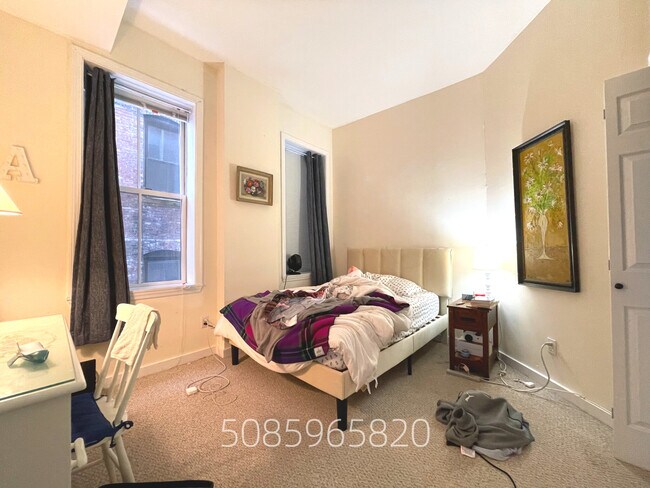 Foto del edificio - 5 Davis Ave