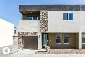 Building Photo - 2000 N 36th St