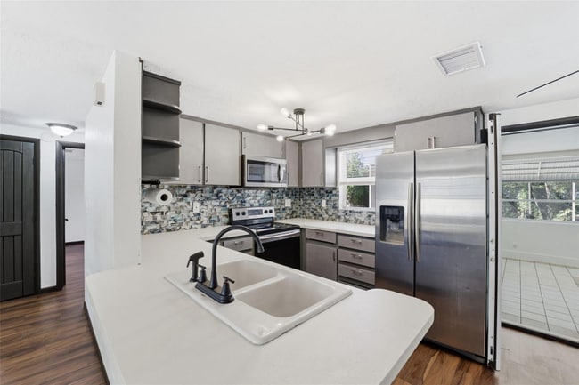 Foto del edificio - 62 S Tyler St