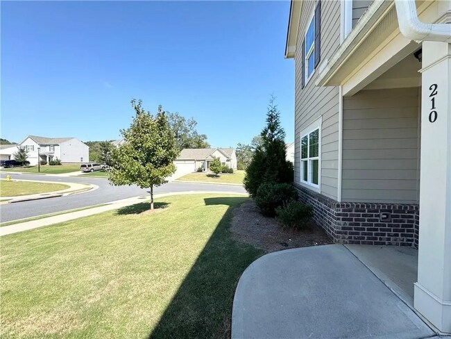 Foto del edificio - Corner-Lot Luxury Living in Bridlewood Far...