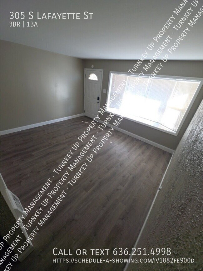 Building Photo - 305 S Lafayette St