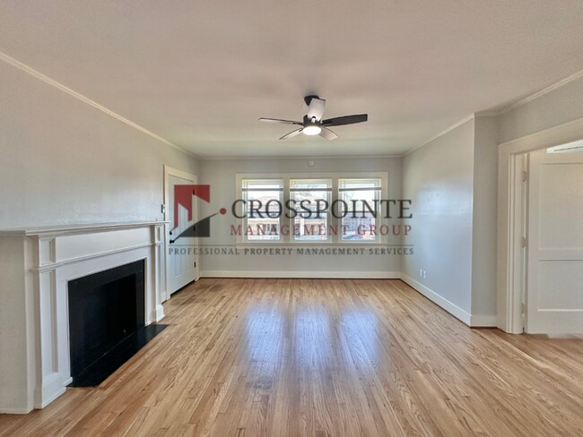 Foto del edificio - Charming Updated 2-Bedroom in Historic Quadplex Near Downtown Tyler!
