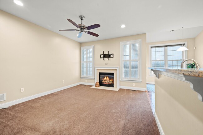 Foto del edificio - 3133 E Brighton St