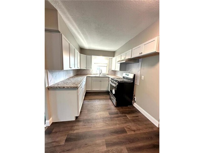 Foto del edificio - 2804 E 44th St