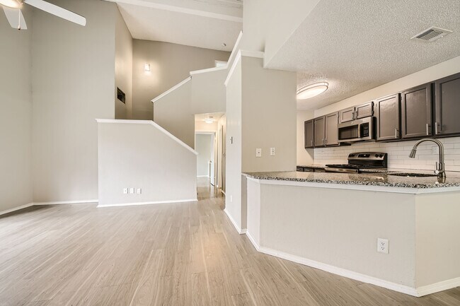 Foto del edificio - Tall Timbers Apartments