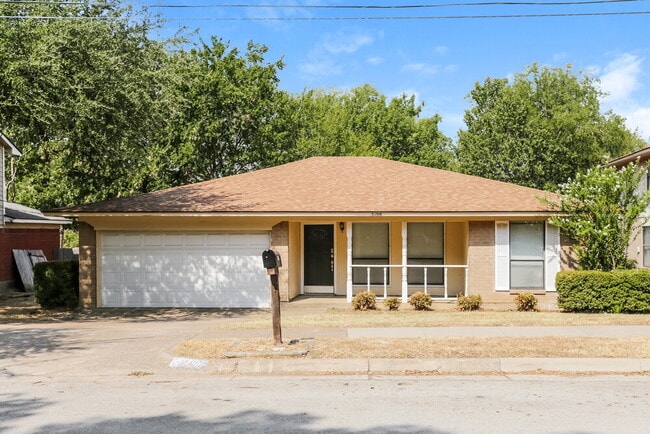 Building Photo - 5108 Parliament Dr
