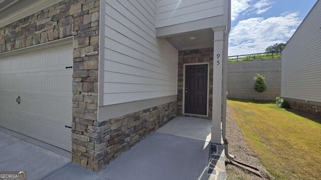 Building Photo - 95 Berry Dr