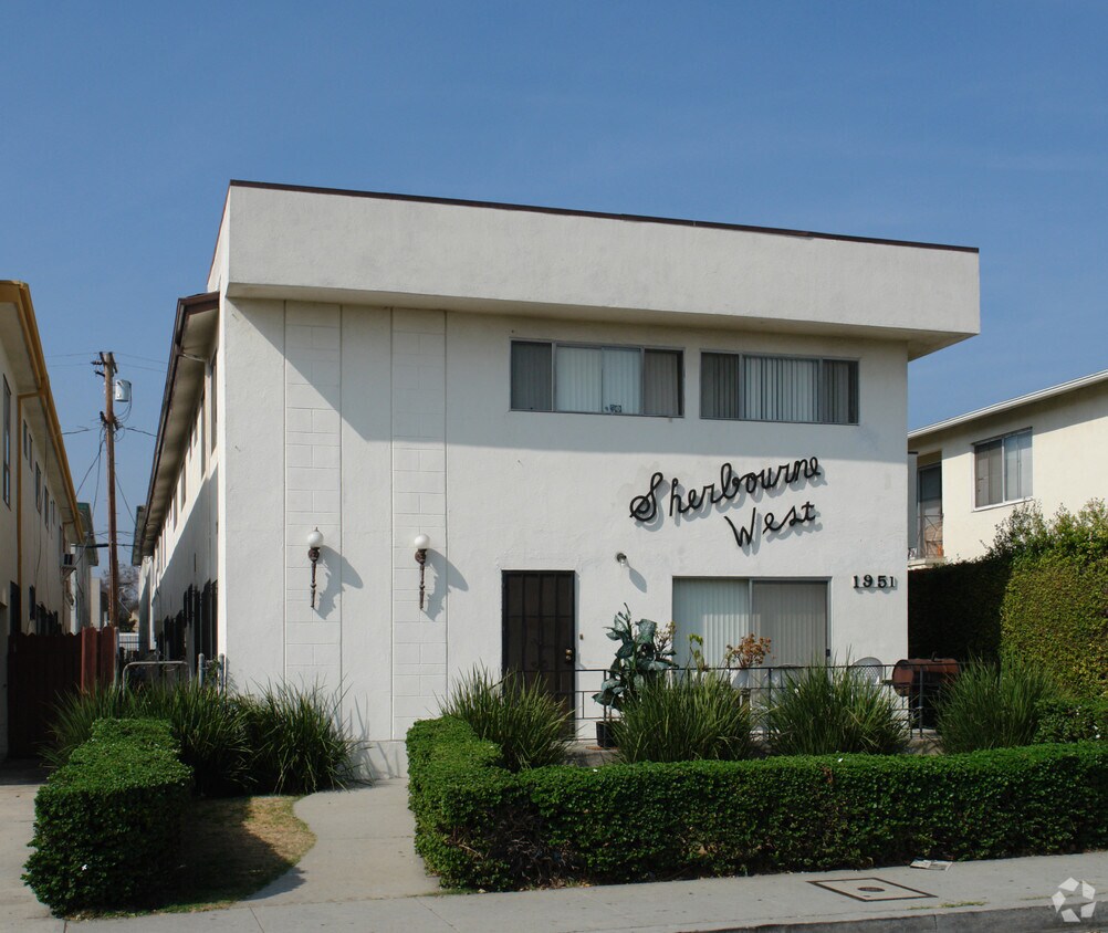 Foto del edificio - 1951 S Sherbourne Dr