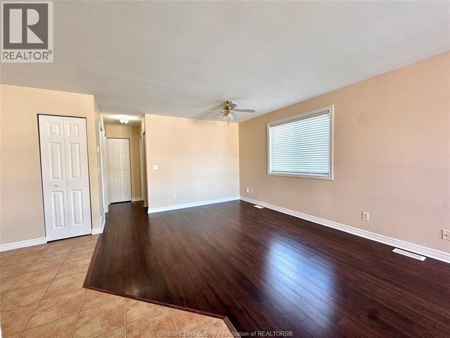 Building Photo - 262 Kempt St