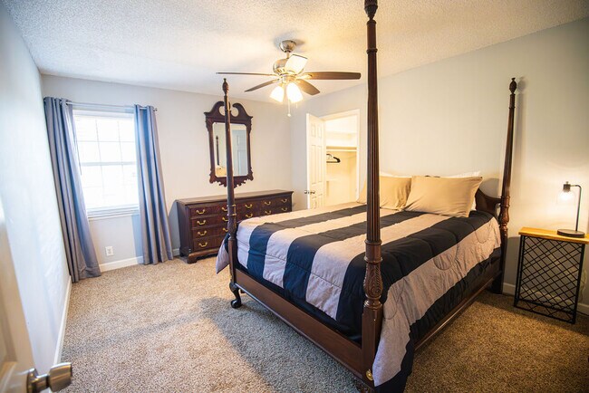 Foto del edificio - 210 Old Hickory Blvd