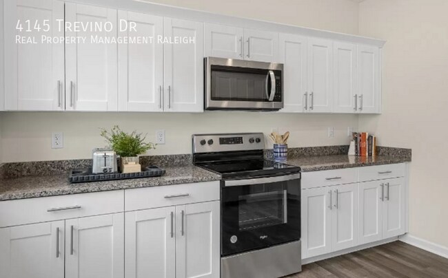 Foto del edificio - 4145 Trevino Dr