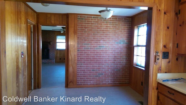 Building Photo - 3 br, 2 bath House - 443 Minnis Rd NE