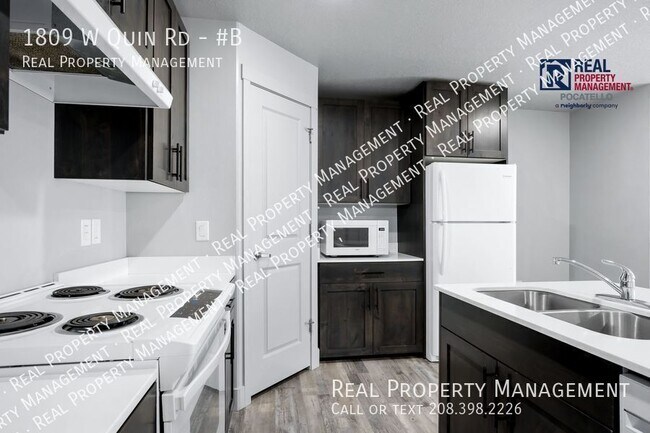Building Photo - 1809 W Quinn Rd
