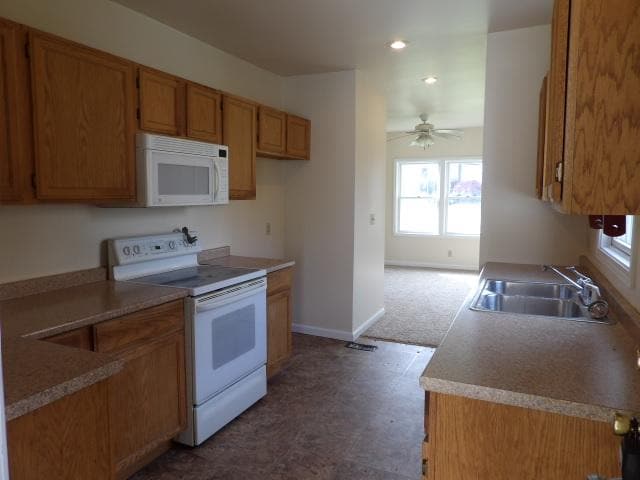 Building Photo - 4139 Logan Way