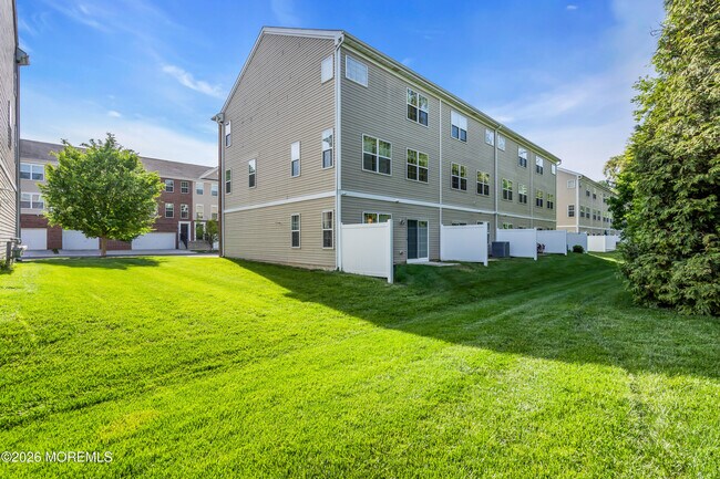 Foto del edificio - 49 Creekside Wy