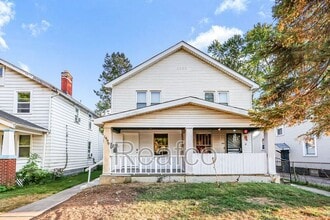 Building Photo - 1499 Briarwood Ave