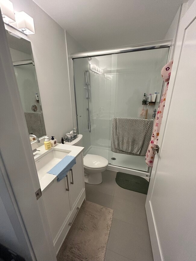 Photo du bâtiment - 717 26th Av E