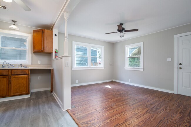 Foto del edificio - 503 Webster St