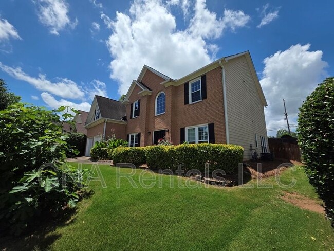 Building Photo - 1721 Paramore Pl NE