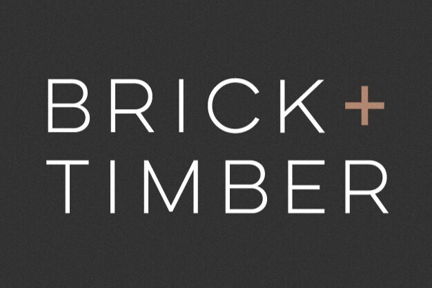 Logotipo de Brick + Timber, una agencia de alquiler de apartamentos en San Francisco, California - 2410 Dwight Way