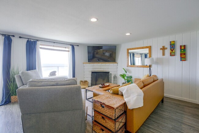 Foto del edificio - 7025 NW Logan Rd
