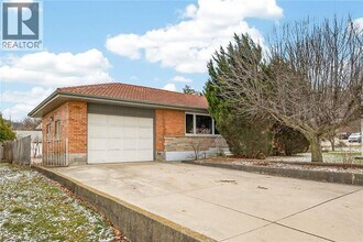 Building Photo - 82 Millen Rd