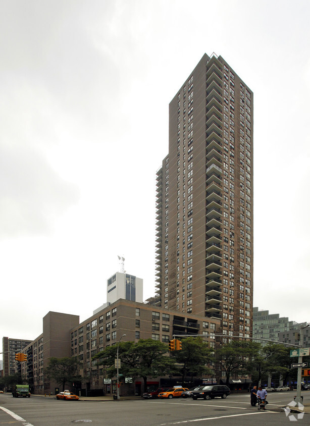 Foto principal - Clinton Towers